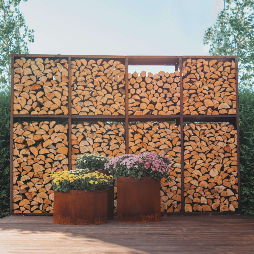 GrillSymbol Cortenstål vedförvaring WALL-XL (storlek: 237 x 170 x 74 cm, består av 4 moduler)